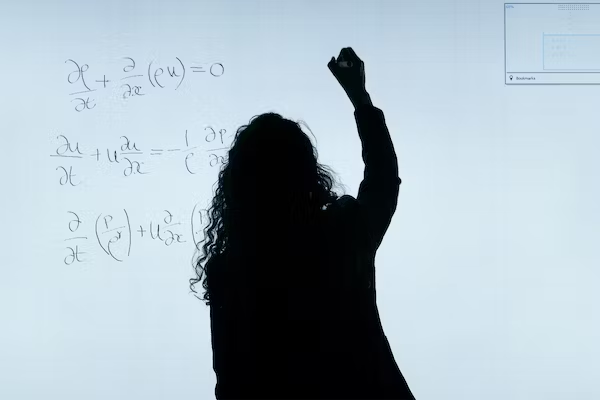 3 Ways to Become a Maths Tutor